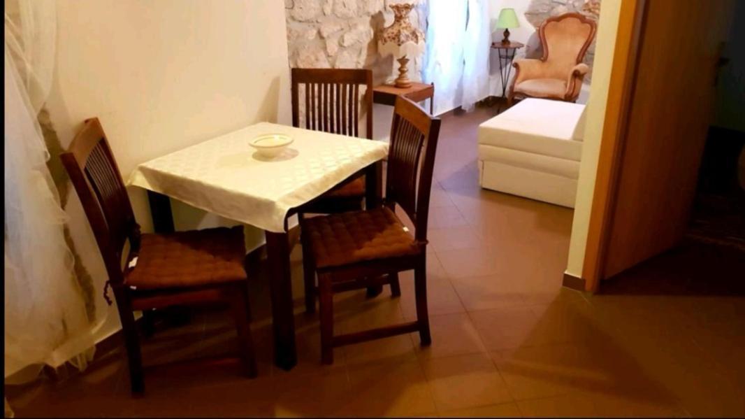 Apartment Beatrice. 10Mt To The Beach :) Rovinj Exterior photo